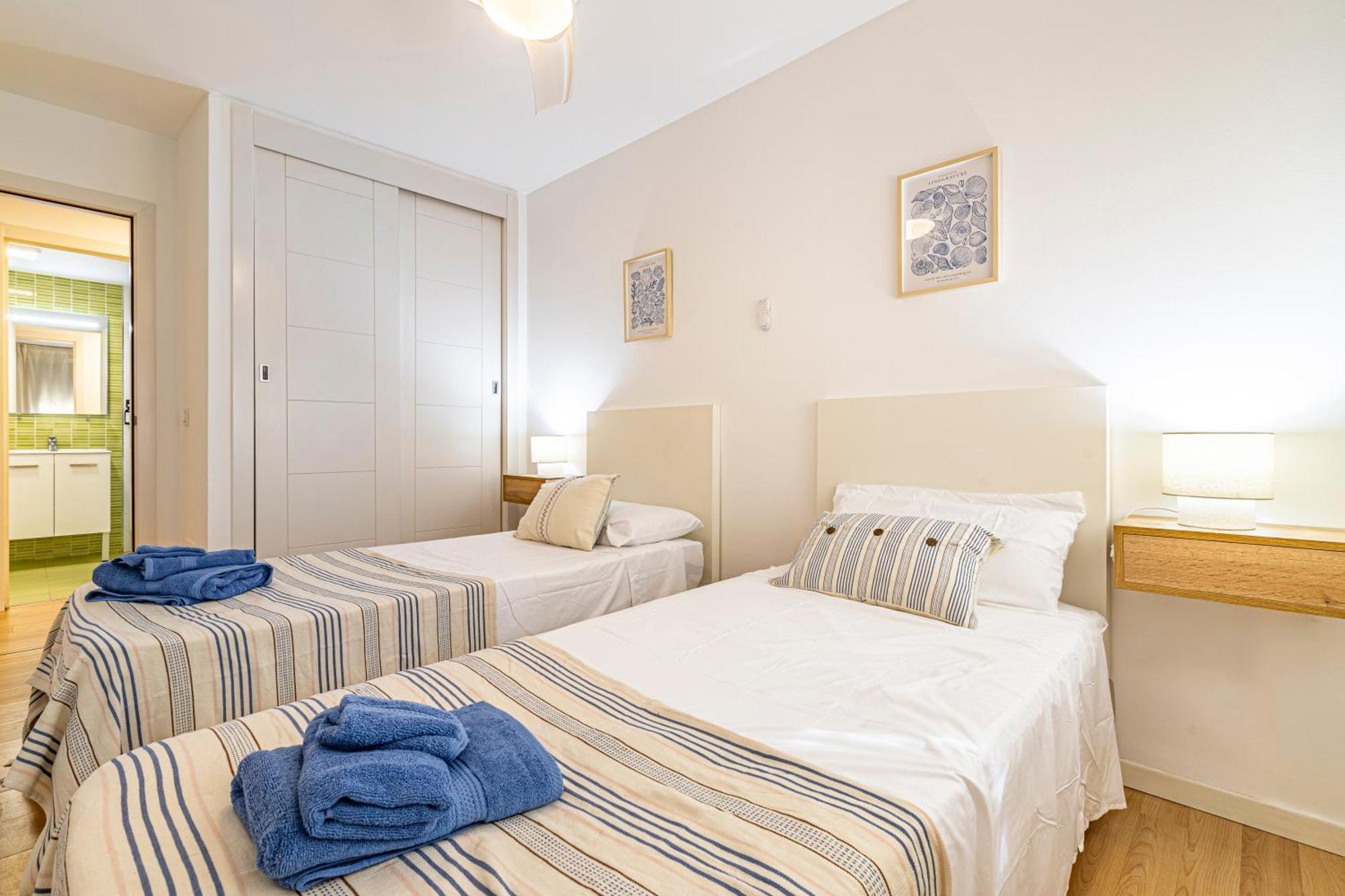 Solis Mare Apartments - Pedregalejo Beach 말라가 외부 사진