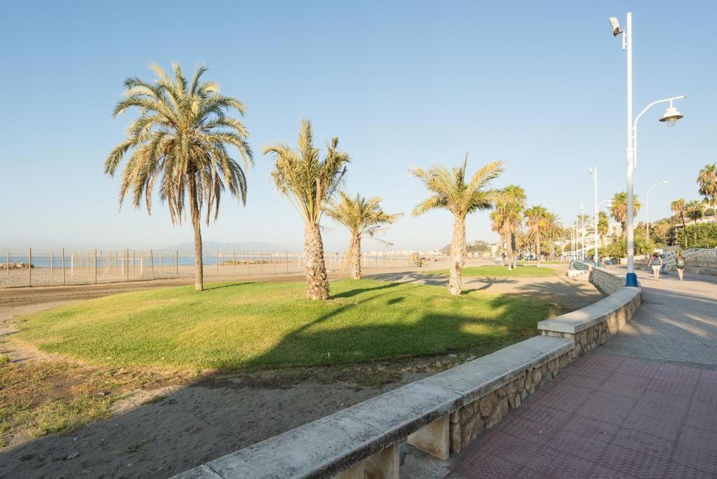 Solis Mare Apartments - Pedregalejo Beach 말라가 외부 사진